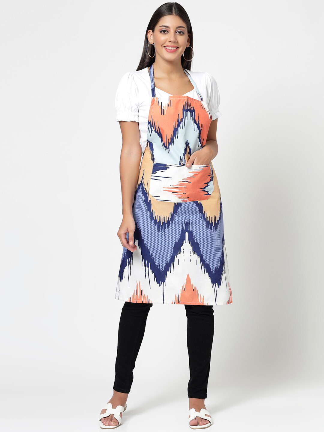 Arrabi Blue & White Abstract Printed Apron