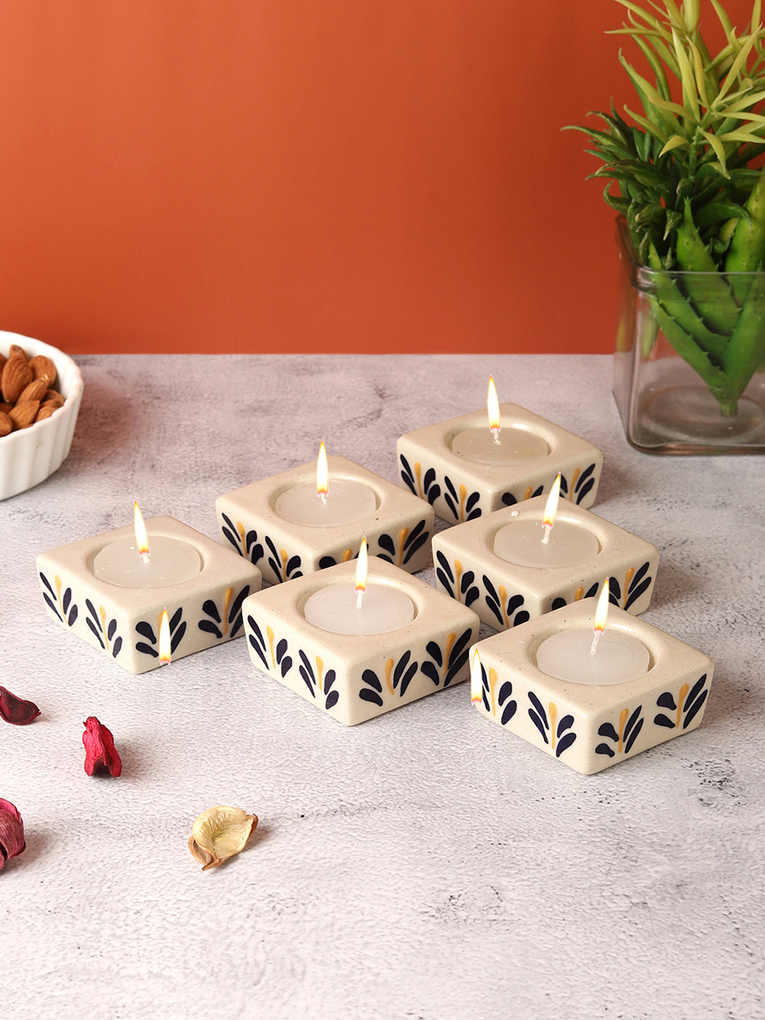 VarEesha Cream & Yellow 6 Pieces Tea Light Holders