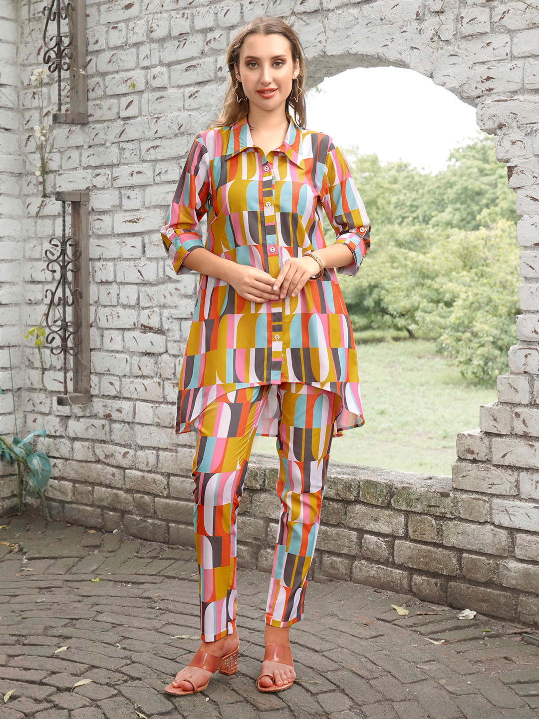 Anouk 2-pcs Printed Coller-Neck Top with Printed Trousers Co-Ords