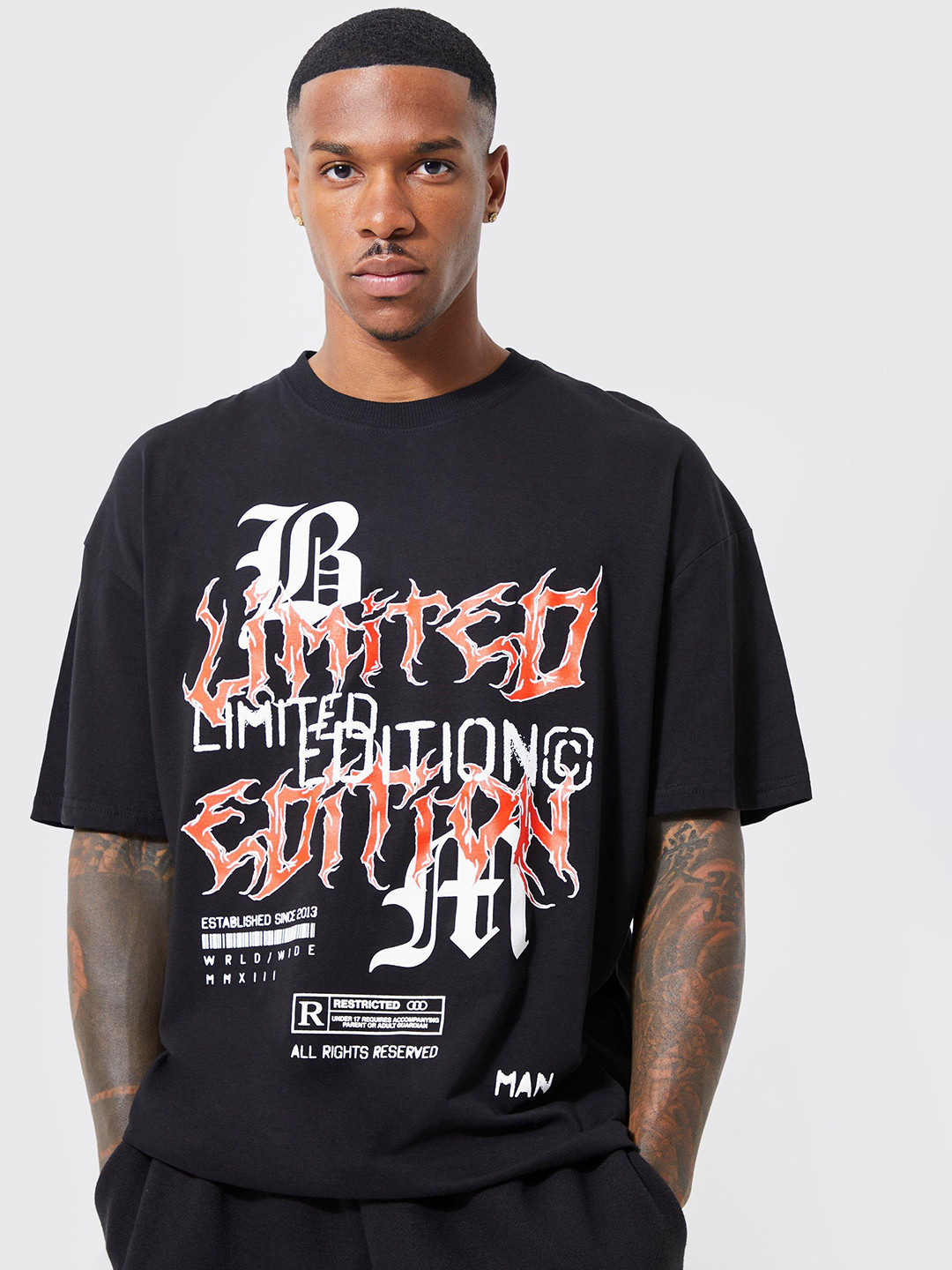 boohooMAN Limited Edition Gothic Print Drop-Shoulder Sleeves Pure Cotton Oversized T-shirt