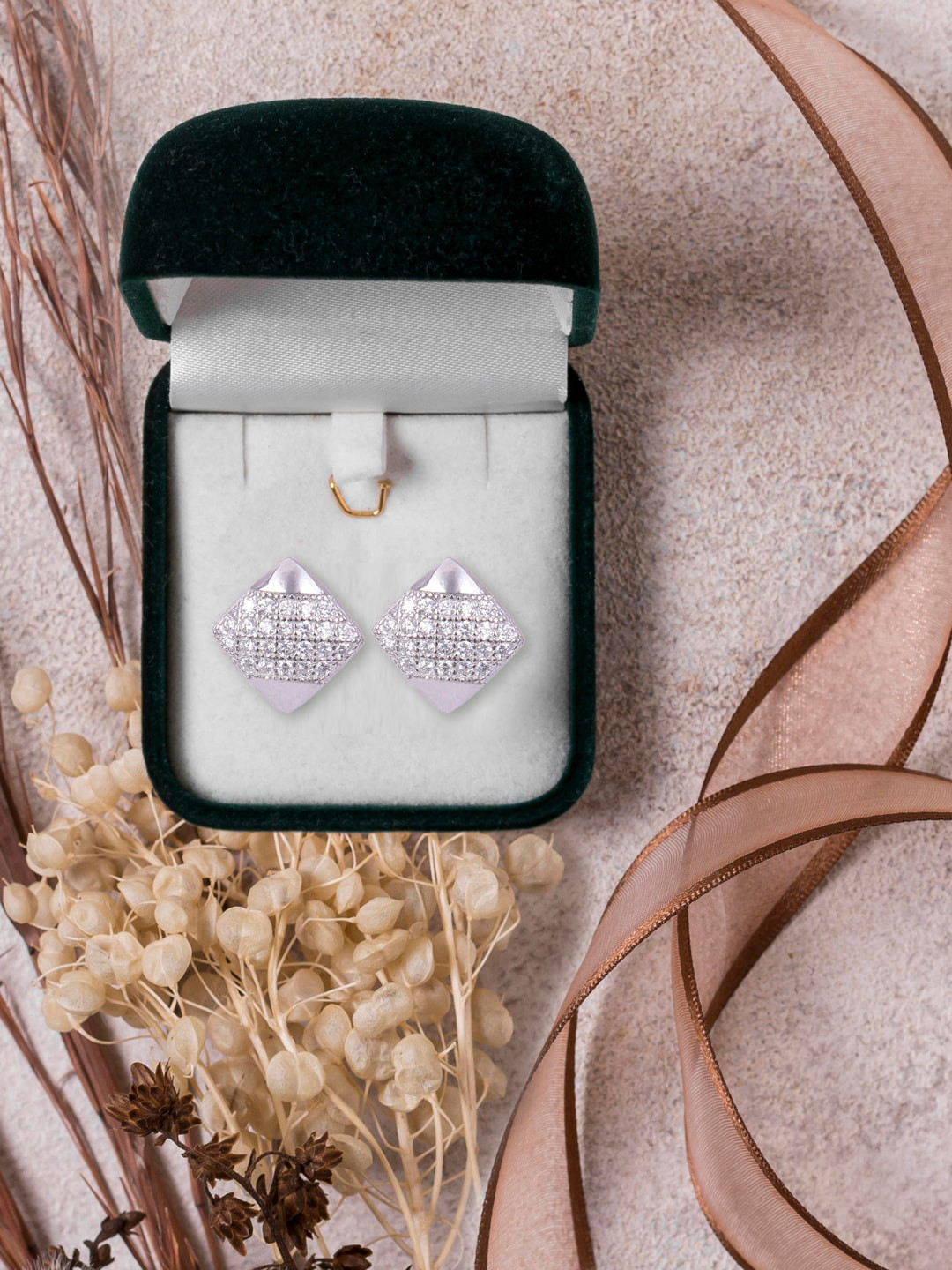 Abhooshan Silver-Plated Sterling Silver Contemporary Cubic Zircon Studs Earrings