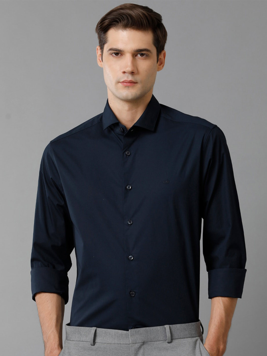 Aldeno Comfort Fit Spread Collar Opaque Formal Shirt