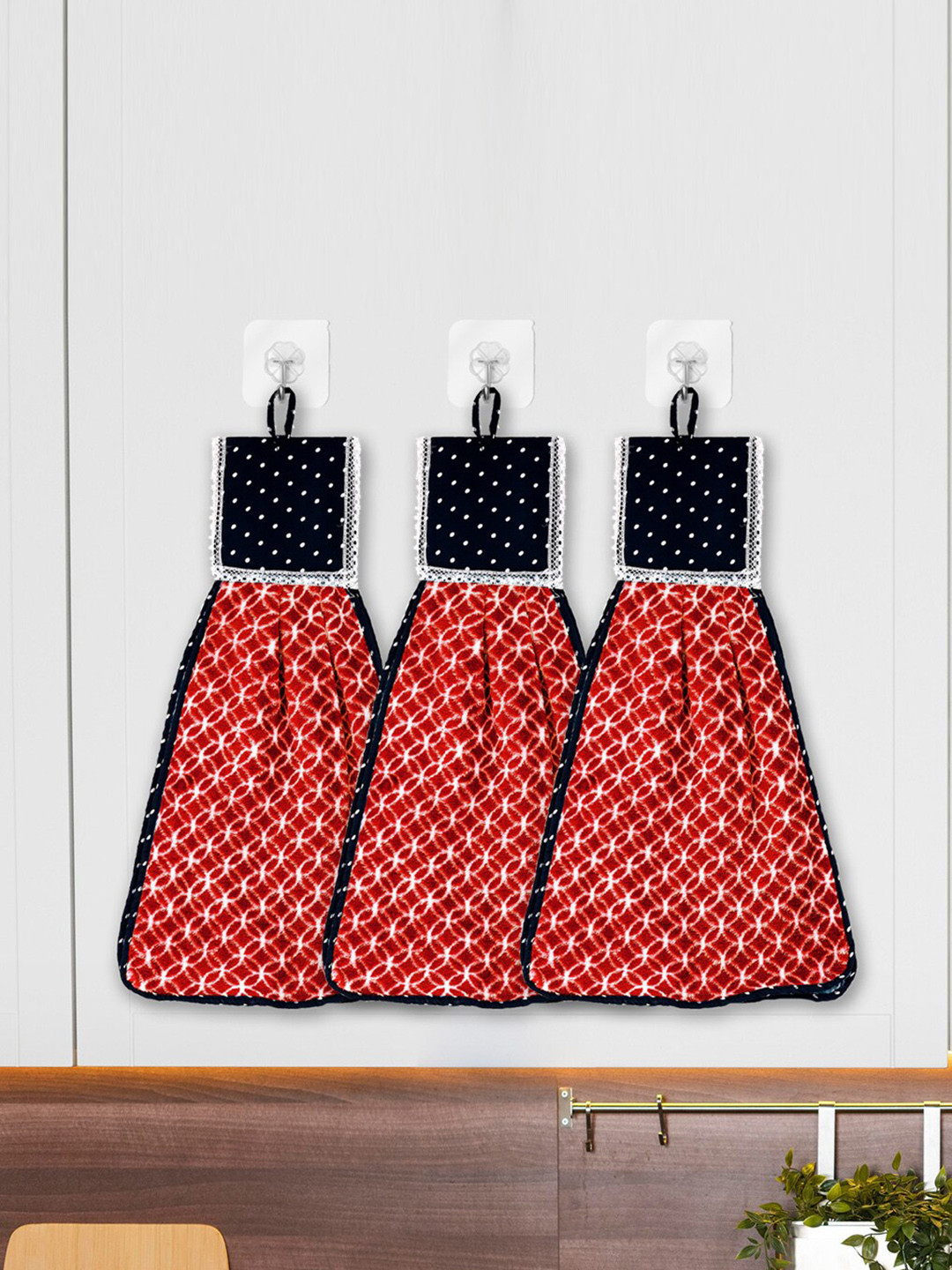 Kuber Industries Red 3 Pieces Printed Washbasin Hanging Napkin Hand Towel
