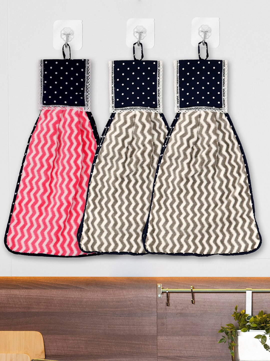 Kuber Industries Red & Grey 3 Chevron Print Kitchen Towel with Ties