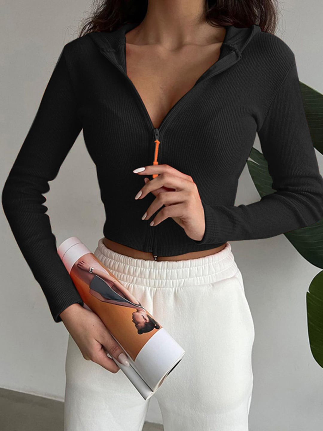 StyleCast Black Hood Long Sleeve Crop Top