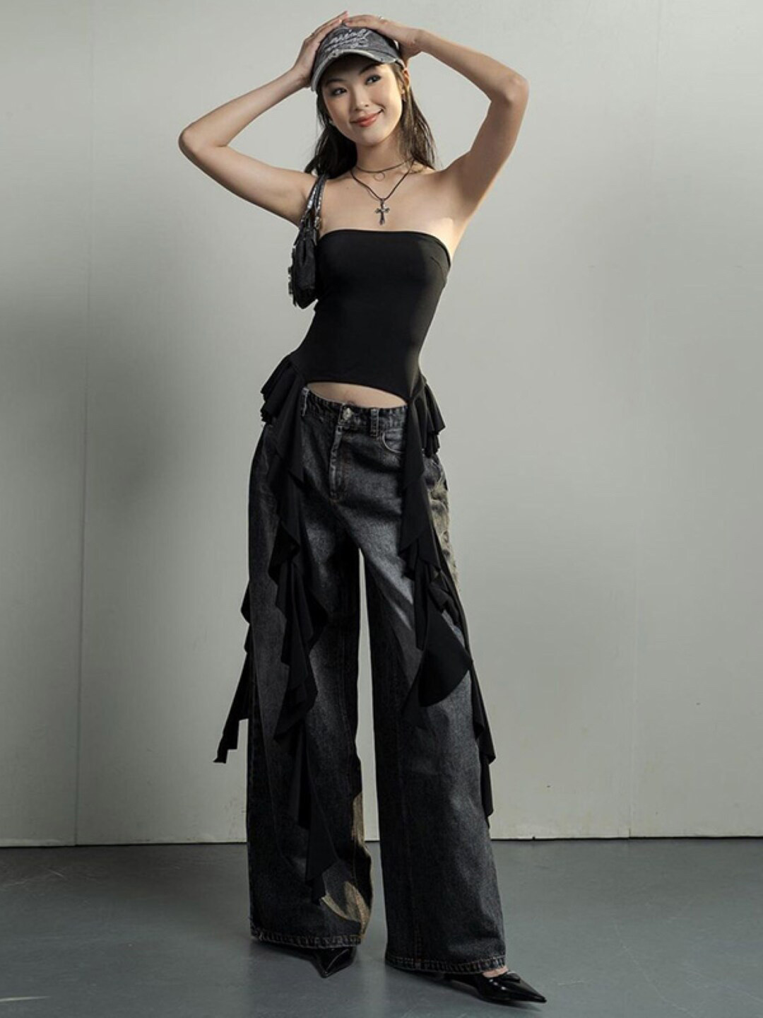 StyleCast Black Strapless Party Tube Top