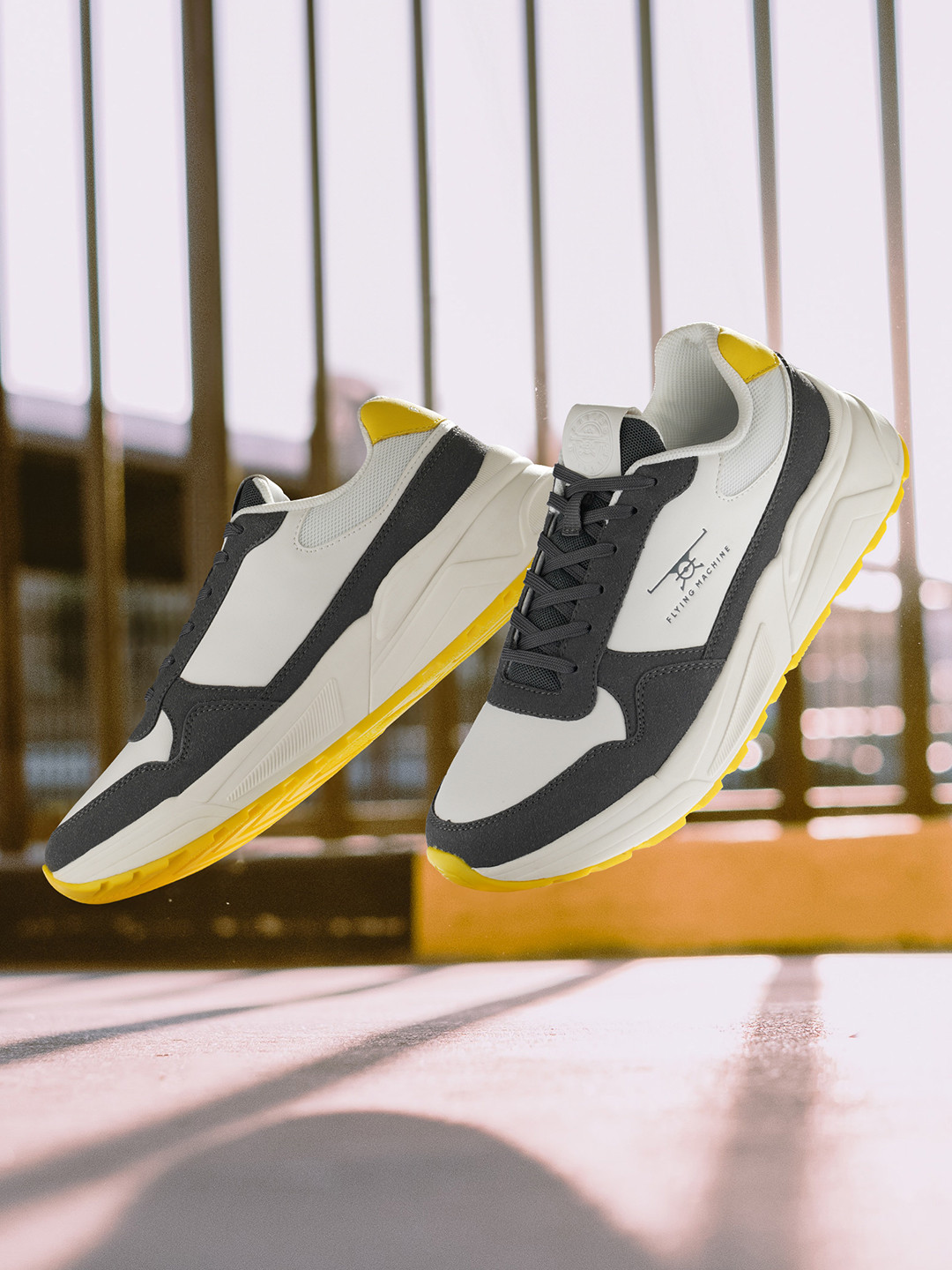 Flying Machine Men Colourblocked Lace-Up Sneakers