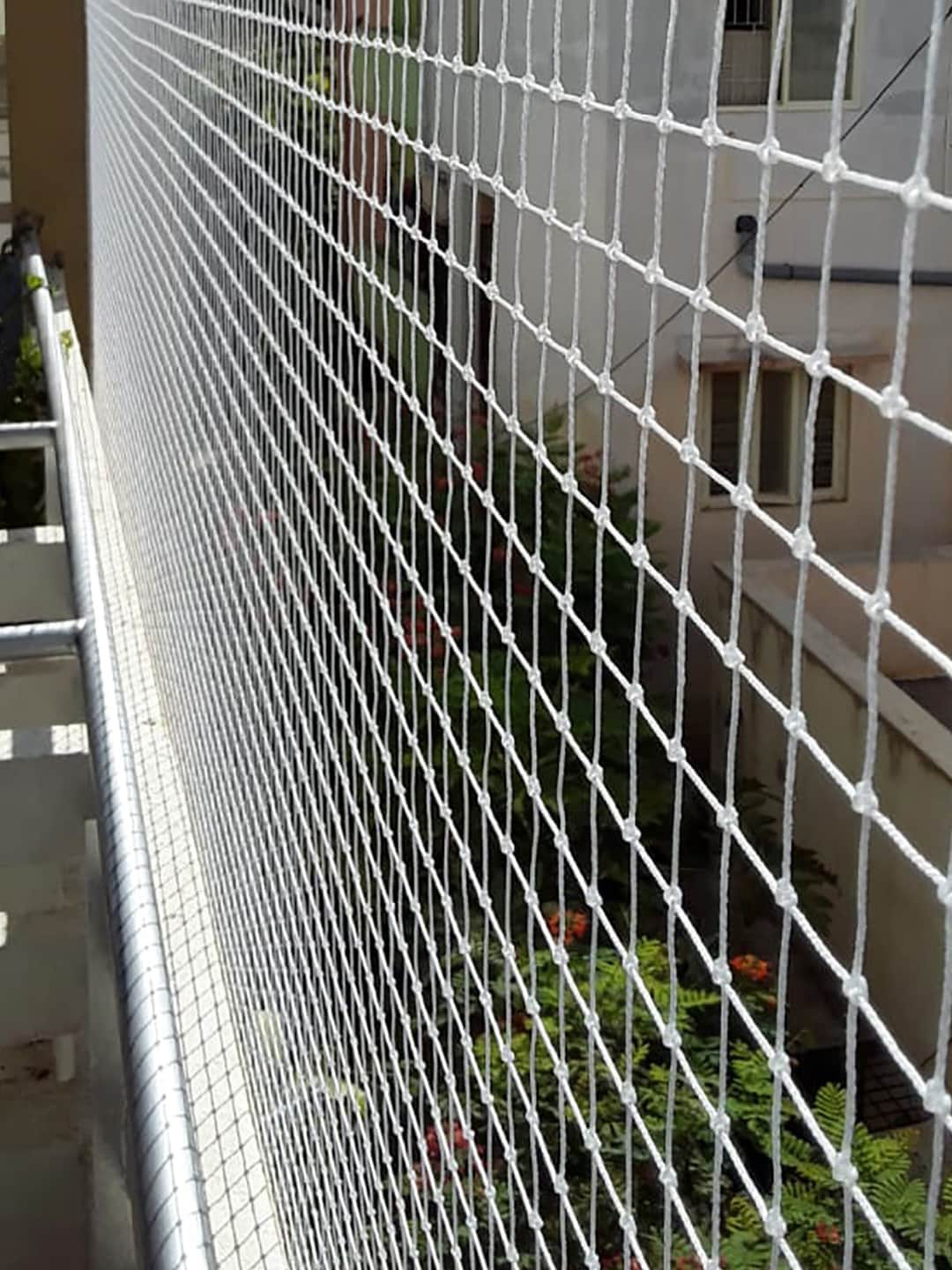 Kuber Industries White Pigeon Control UV Stabilized Anti-bird Net