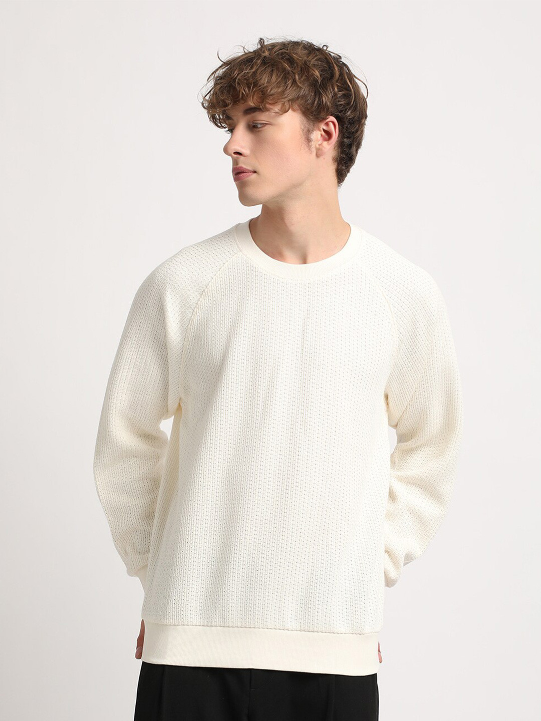THE BEAR HOUSE Relaxed Fit Pullover
