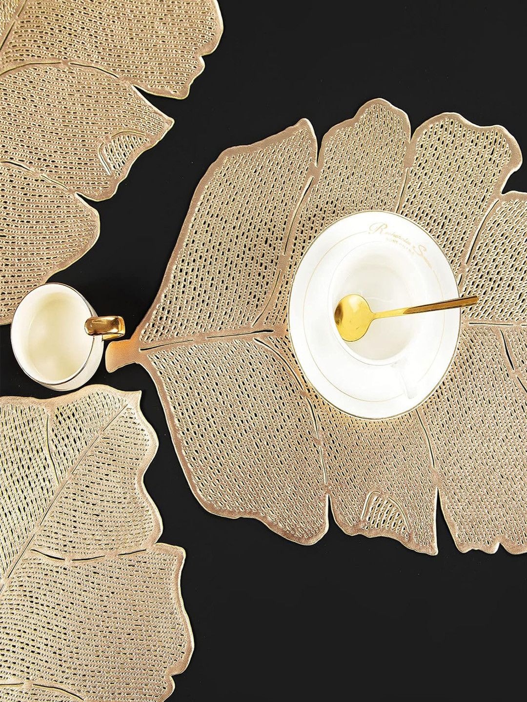 Dakshya Industries Yellow 4 Pieces Leaf Kitchen Table Placemats