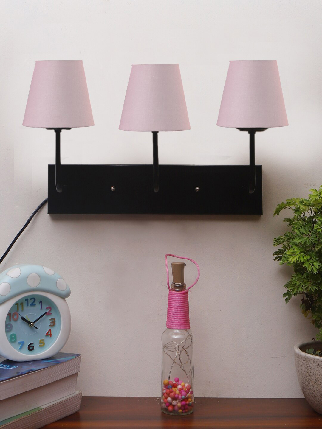 Devansh Black & Pink Cotton Cluster Wall Mounted Lamp