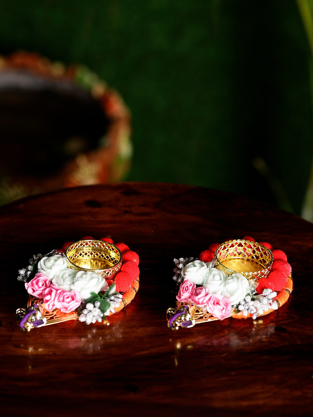 PASSION PETALS Red & Blue 2-Pieces Floral Pattern Tea Light Holders