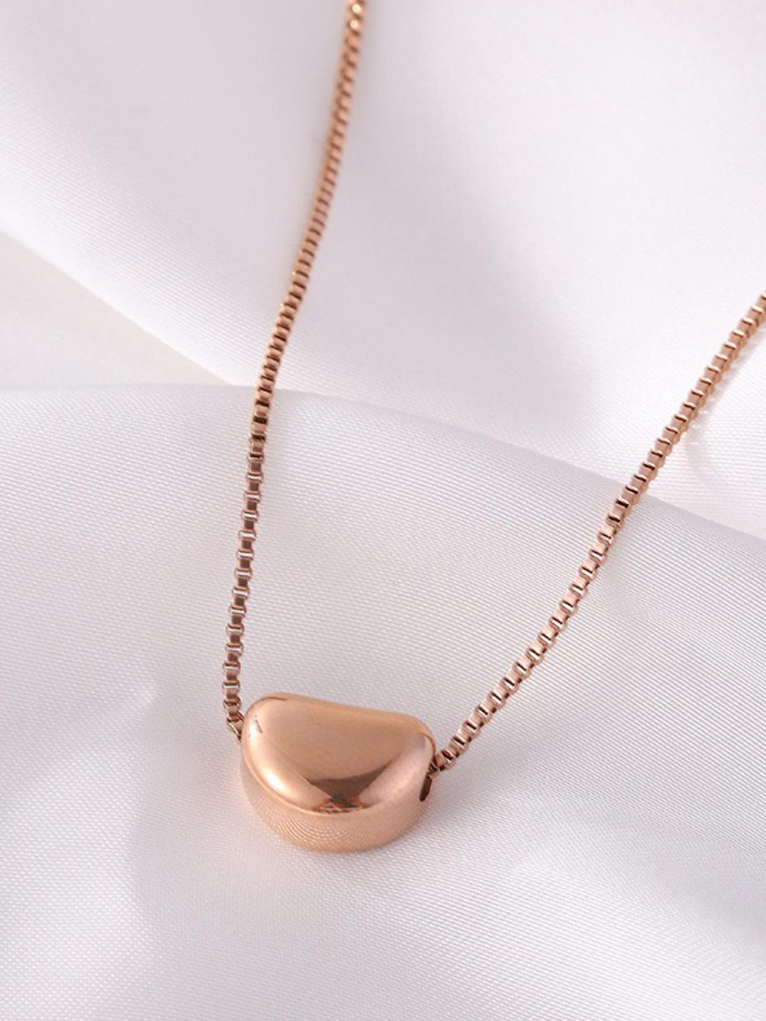 MYKI Rose Gold Plated Dazzling Little Heart Pendant Chain