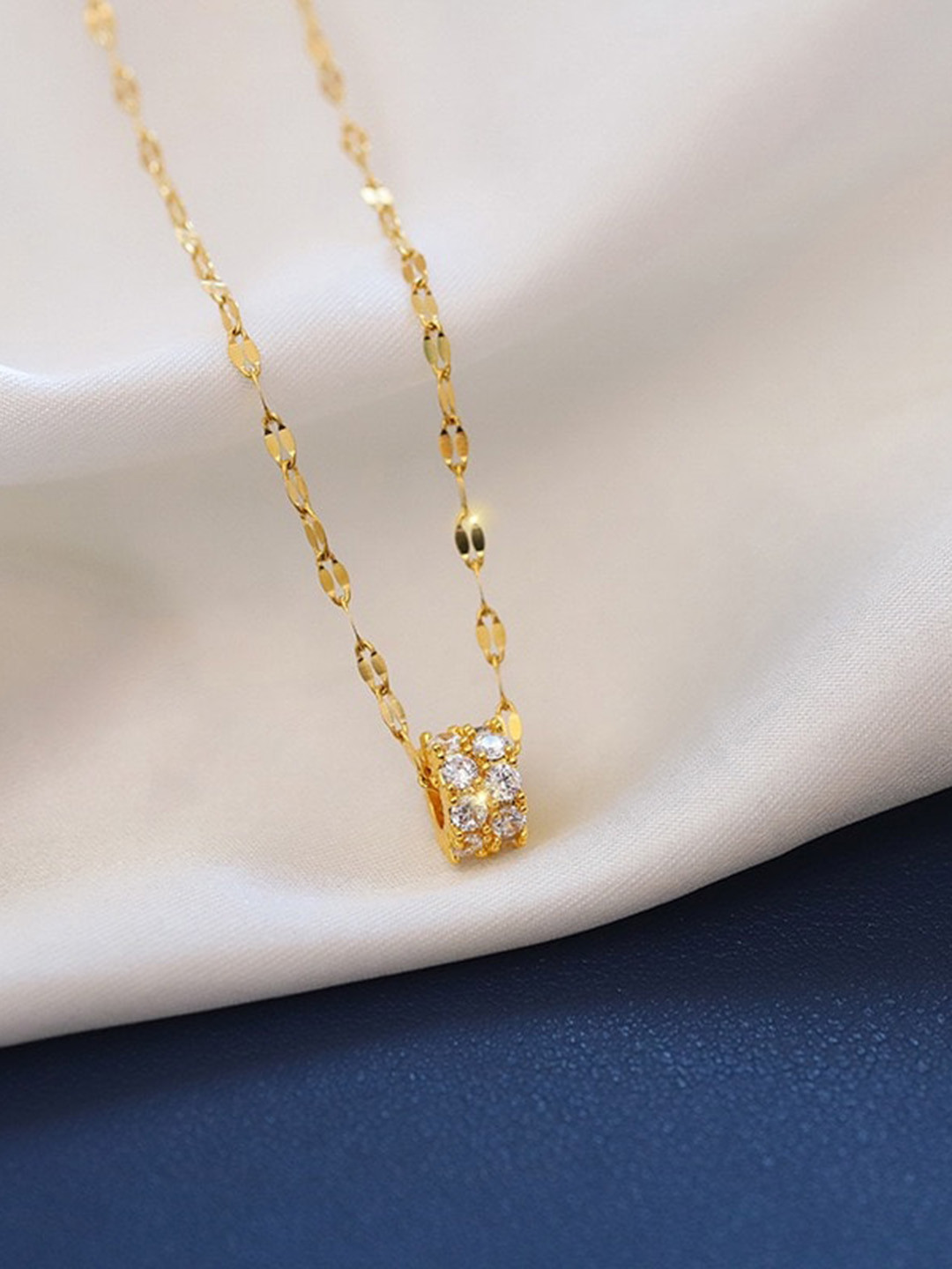MYKI Gold-Plated Artificial Diamond Pendant With Chain