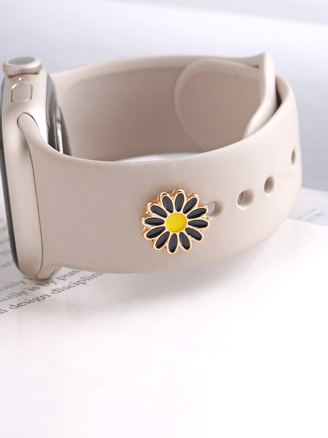 JOKER & WITCH Women Buttercup Pin Watch Charms