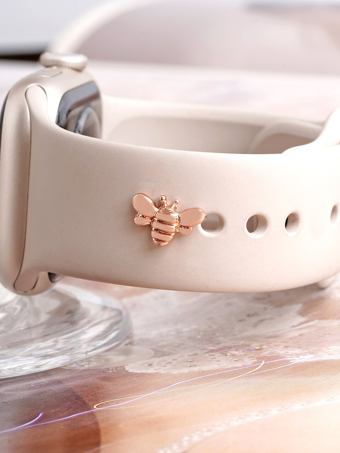 JOKER & WITCH Women Buzzing Watch Charms