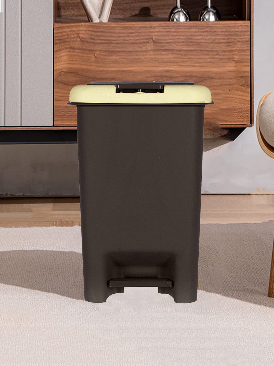 Kuber Industries Black & Cream Dustbins 6.5 L Each