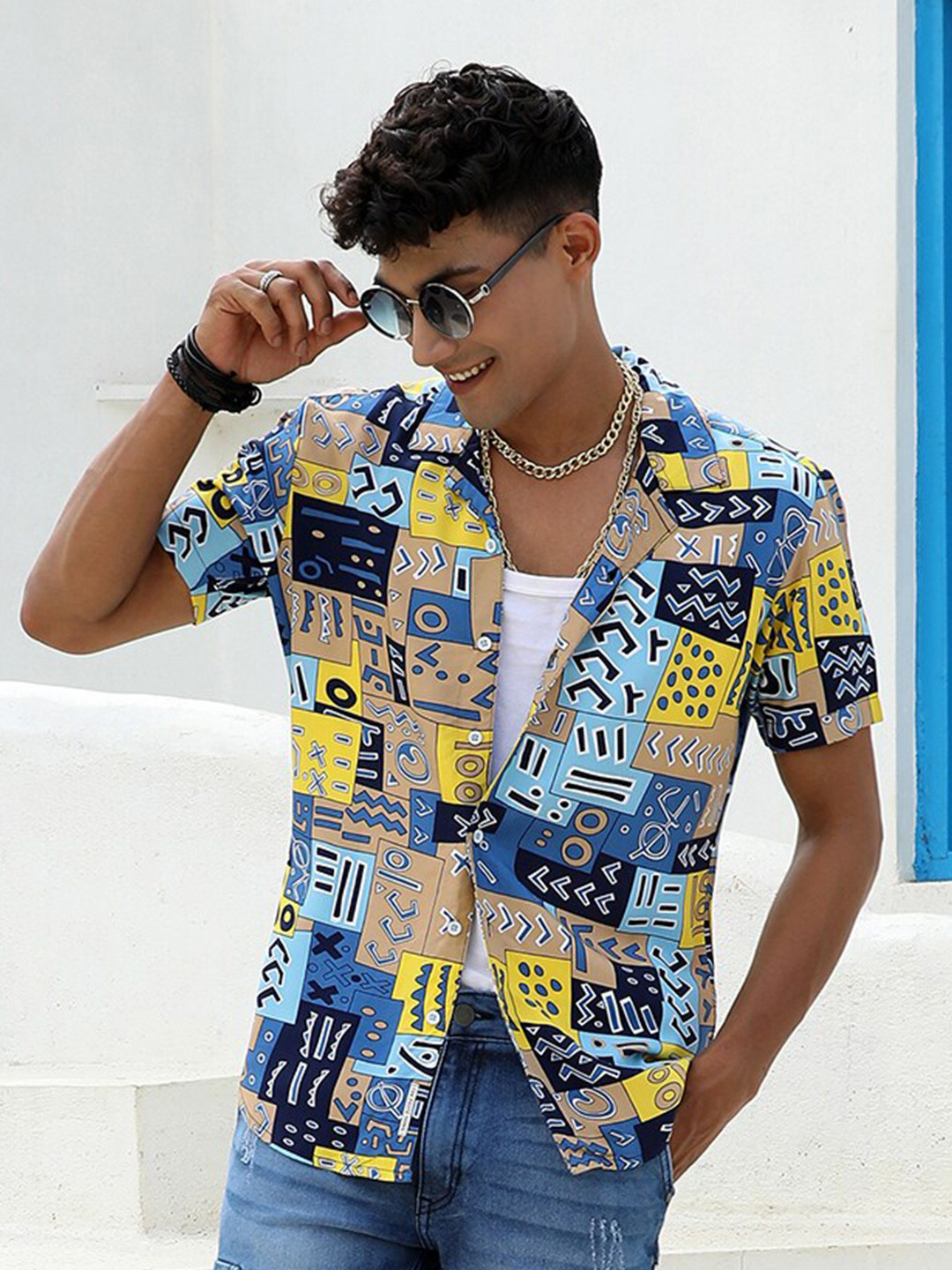 Campus Sutra Blue & Brown Classic Abstract Printed Cuban Collar Casual Shirt