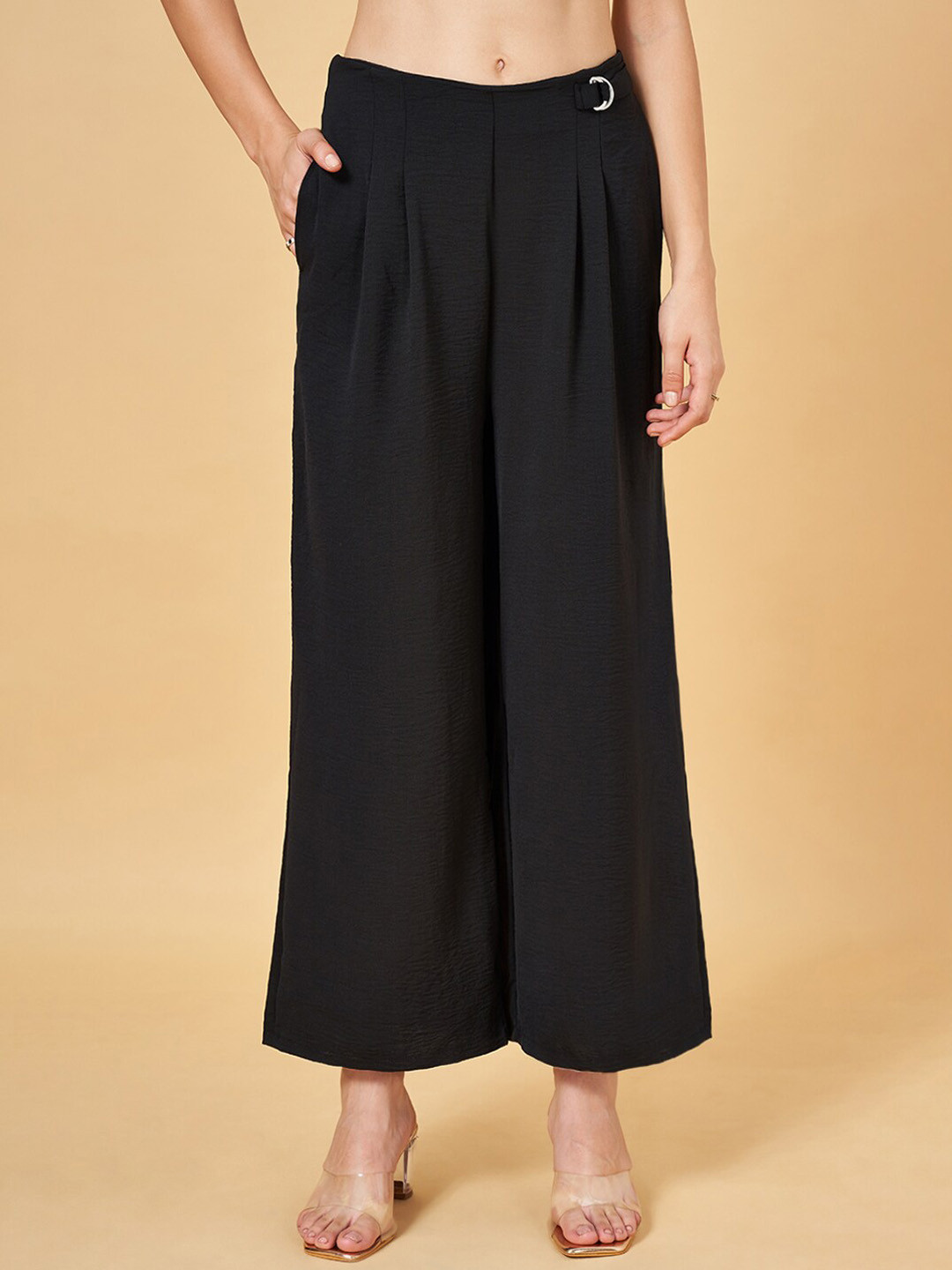 People Women Mid-Rise Flared Pleated Parallel Plain Trousers
