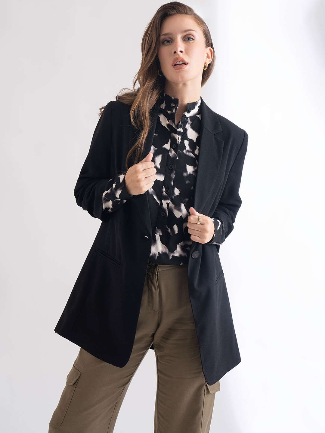 B.Copenhagen Notched Lapel Collar Single Breasted Blazer