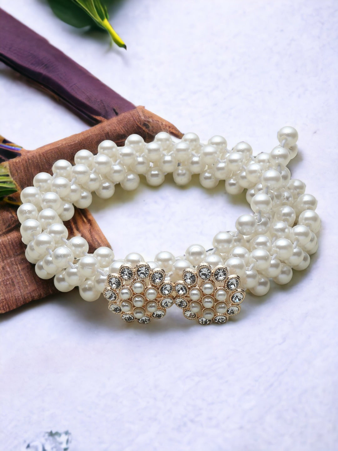 DressBerry Women White Embellished Belt