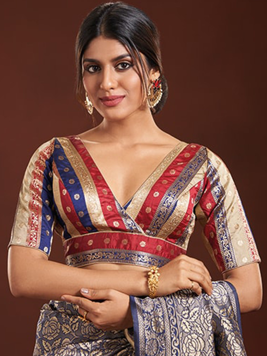 SALWAR STUDIO Striped Woven Design Brocade Saree Blouse