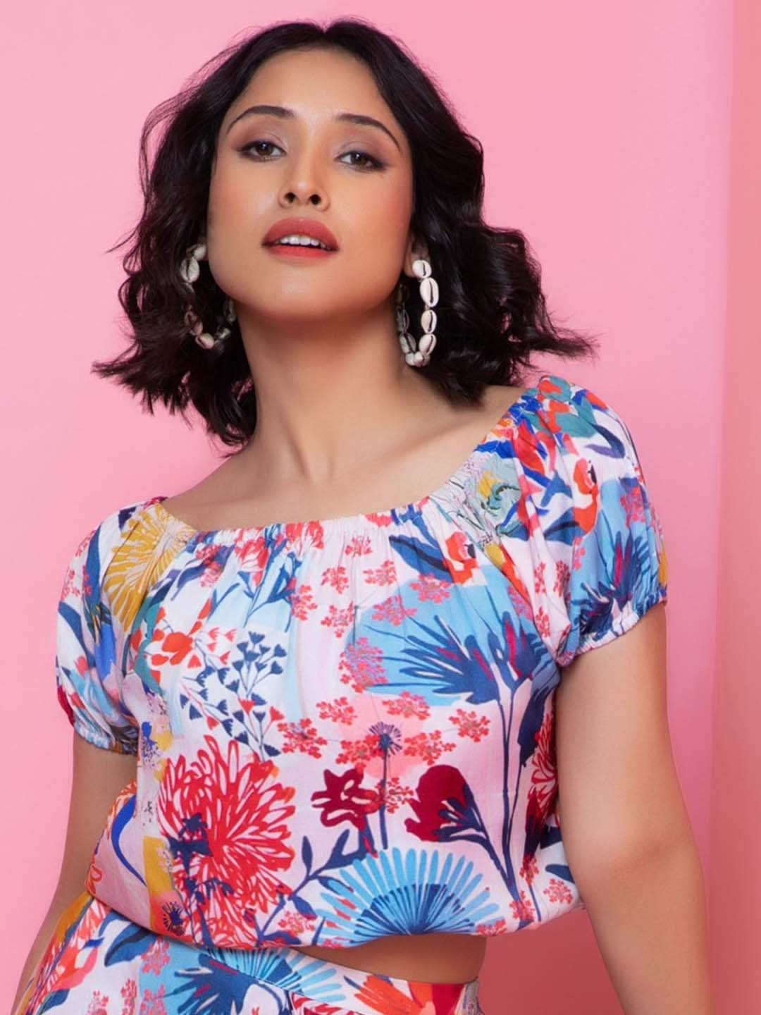 Rhe-Ana Floral Printed Square Neck Puff Sleeve Top