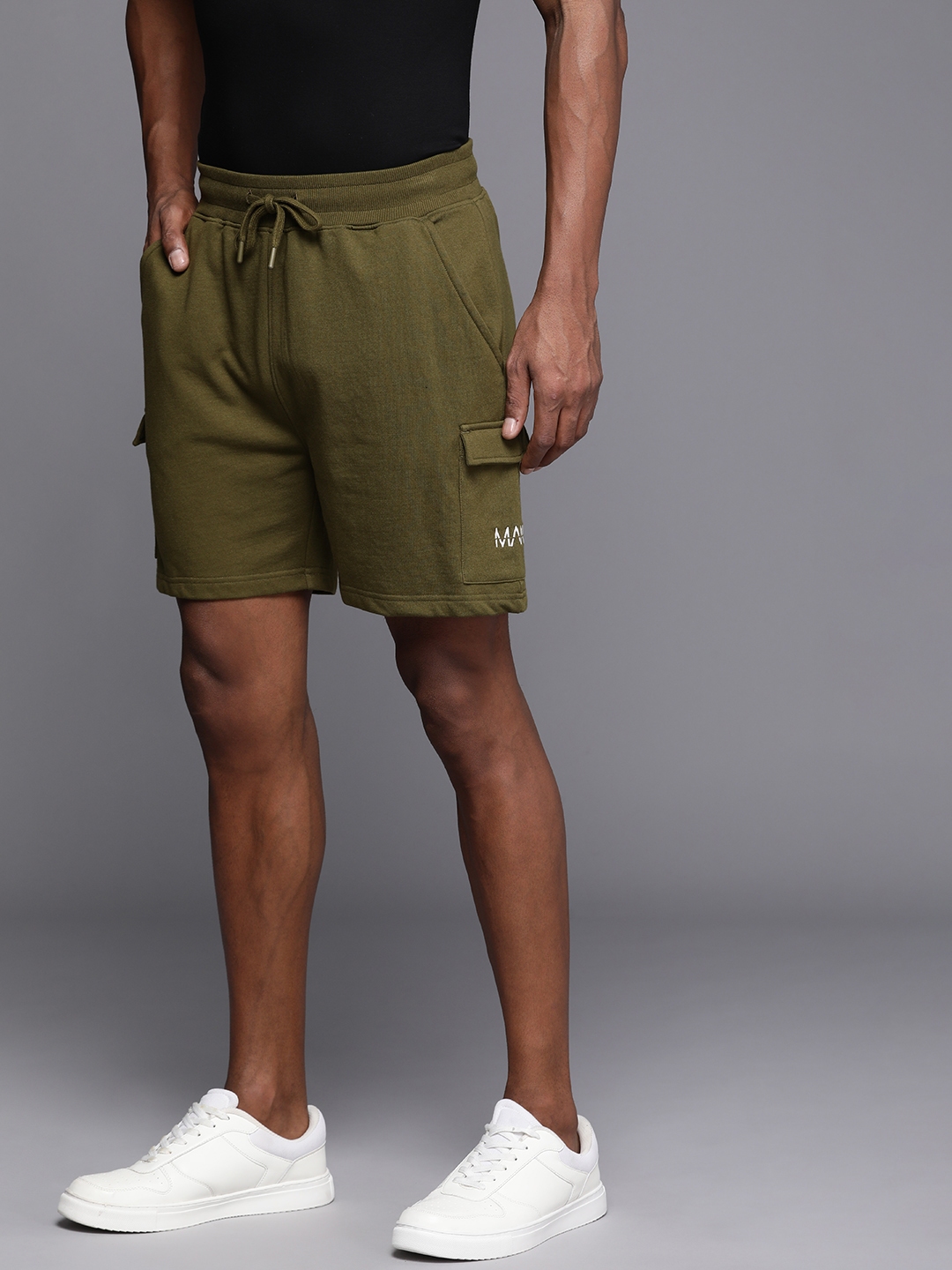 Buy boohooMAN Men Solid Mid Rise Cargo Shorts Shorts for Men 25392248 Myntra