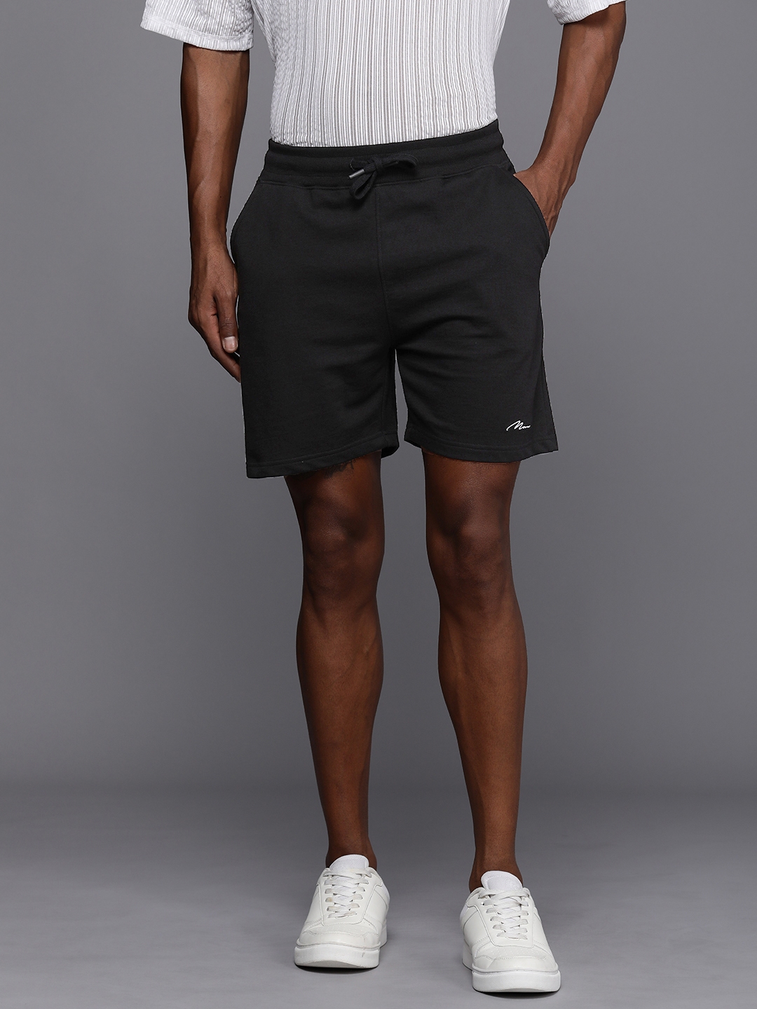 Boohooman shorts discount