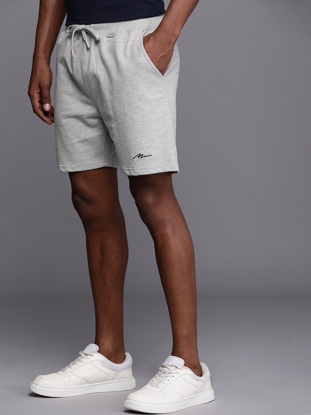 Buy boohooMAN Men Solid Mid Rise Regular Shorts Shorts for Men 25392344 Myntra