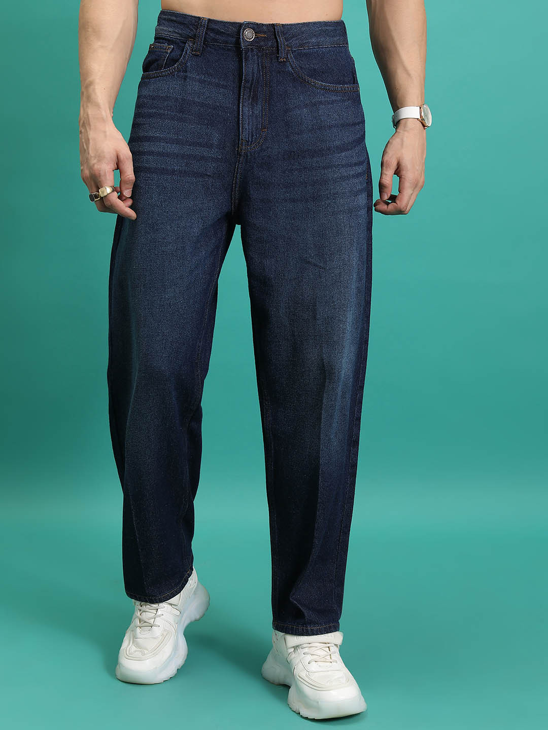 HIGHLANDER Men Loose Baggy Fit Mid-Rise Light Fade Cotton Jeans