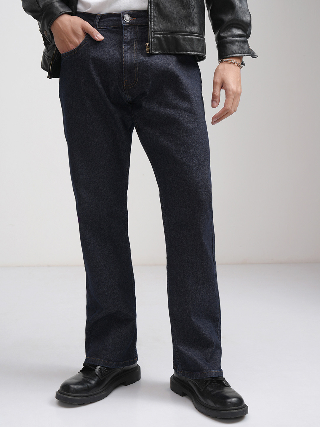 HIGHLANDER Men Bootcut Clean Look No Fade Stretchable Jeans