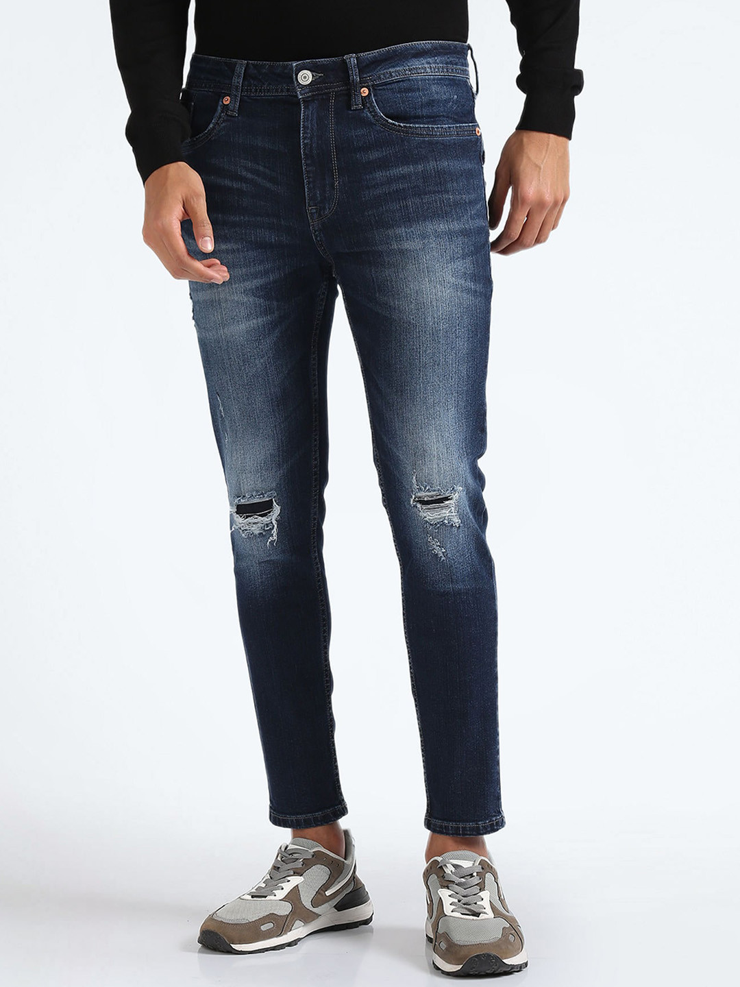 Flying Machine Men Skinny Fit Mildly Distressed Light Fade Ripped Stretchable Jeans