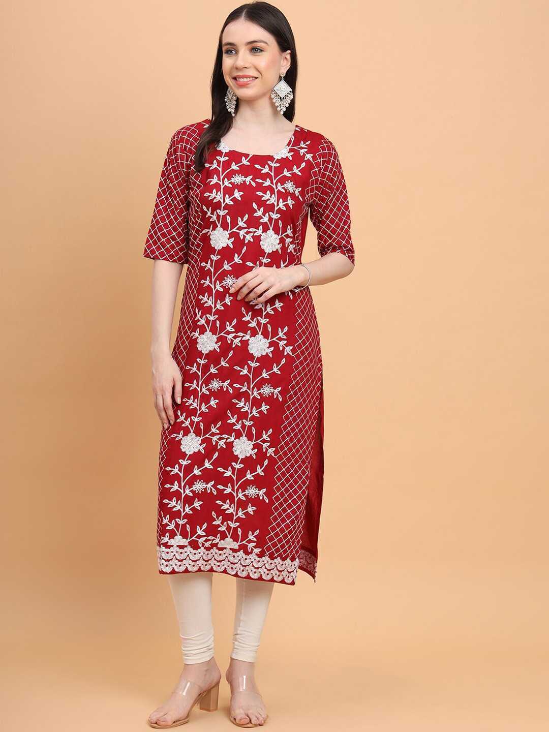 VAIRAGEE Women Red Geometric Printed Gotta Patti Kurta