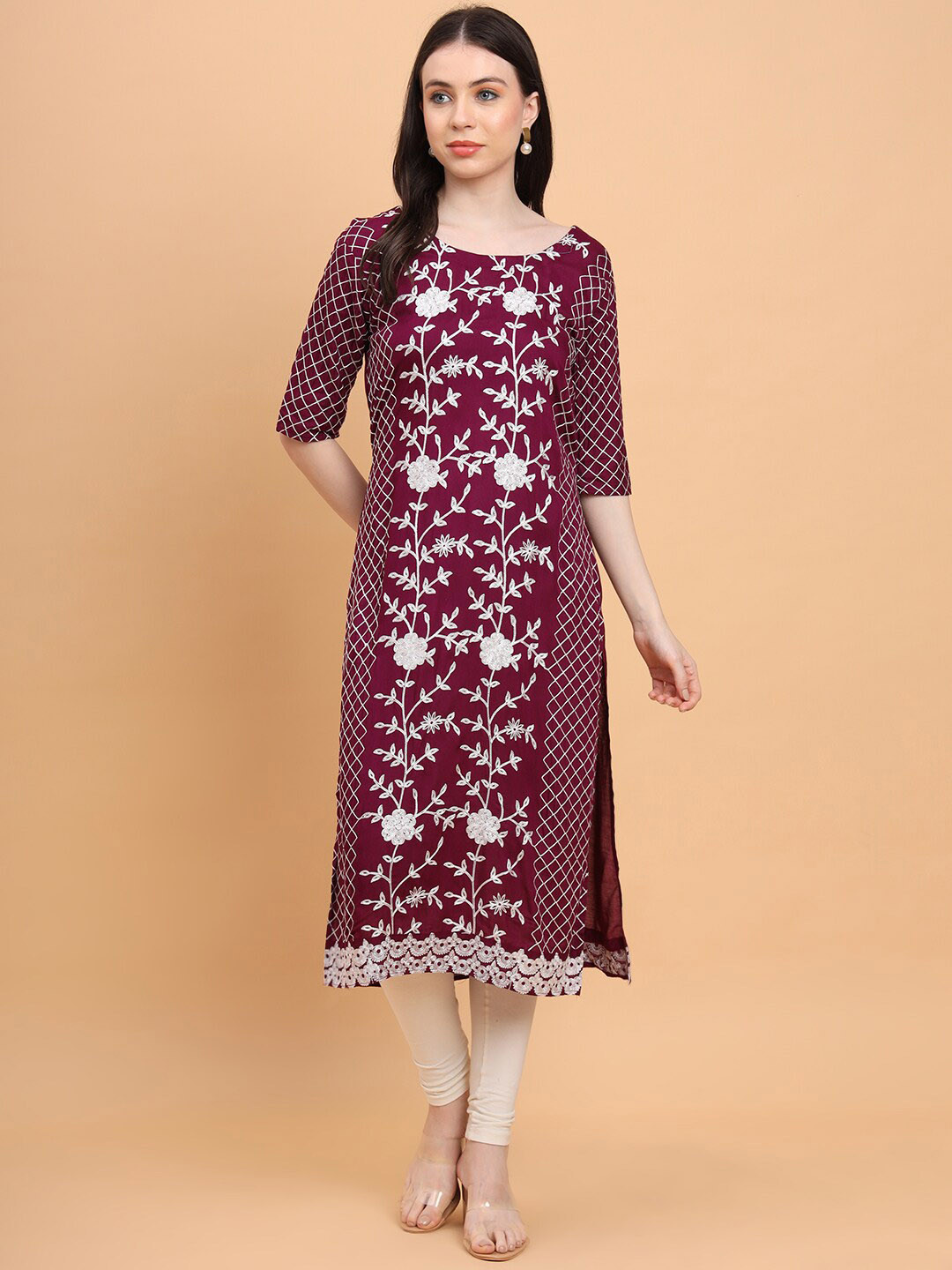 VAIRAGEE Women Magenta Geometric Printed Keyhole Neck Mirror Work Kurta