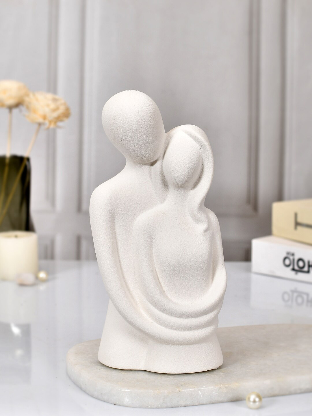 TAYHAA Eternal Love White Ceramic Natural Living Room Small Showpiece - 2.8 Inches