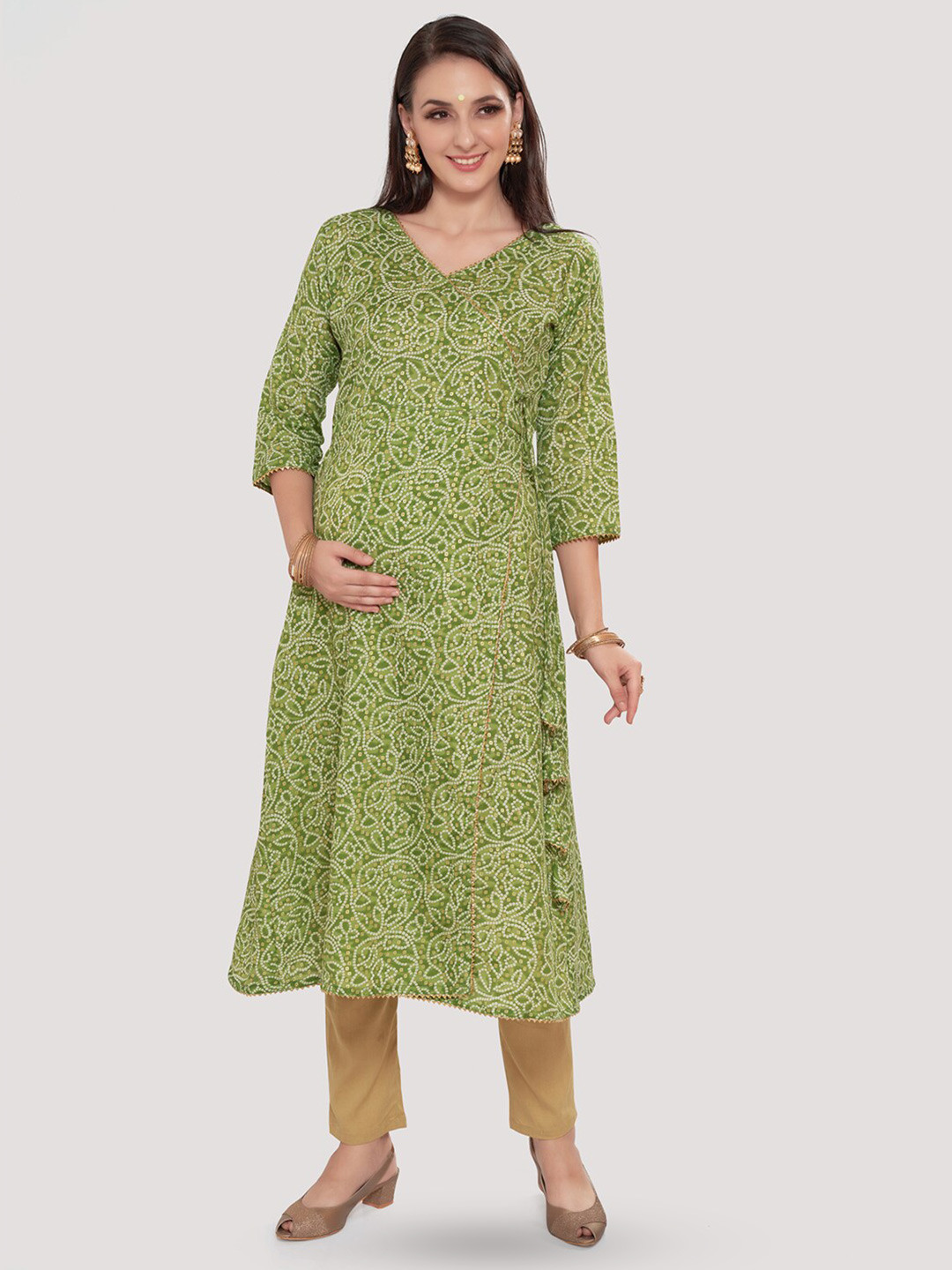 Mom For Sure by Ketki Dalal Bandhani Printed V-Neck Anarkali Cotton Maternity Kurta