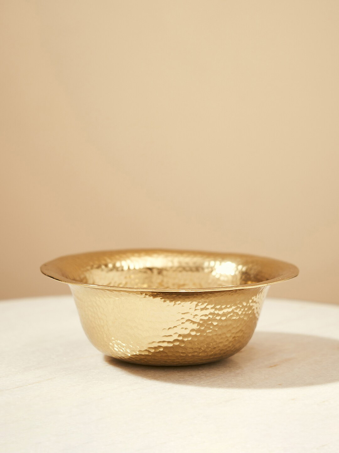 Pure Home and Living Gold-Toned Hammered Metal Bowl