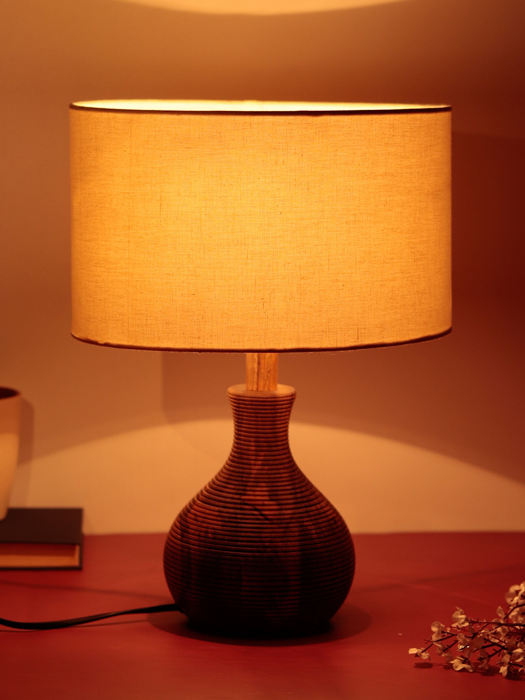 Unravel India Brown Matka Ribbed Sheesham Wooden Table Lamp