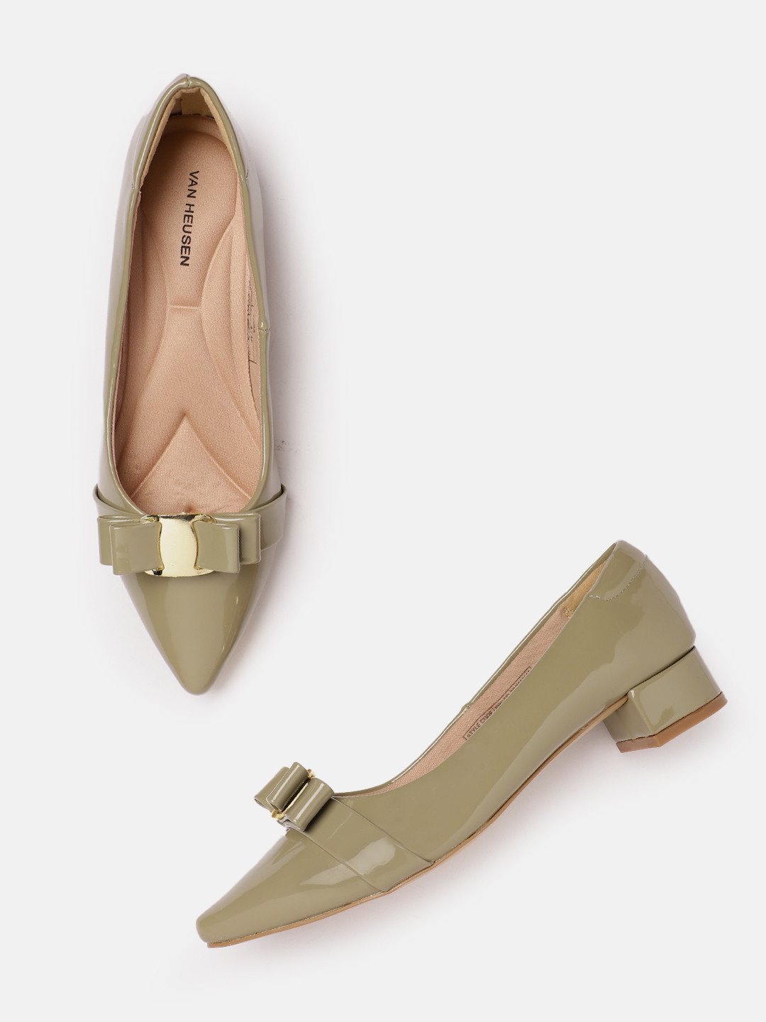 Van Heusen Woman Pointed-Toe Block Heel Pumps with Bow-Detail