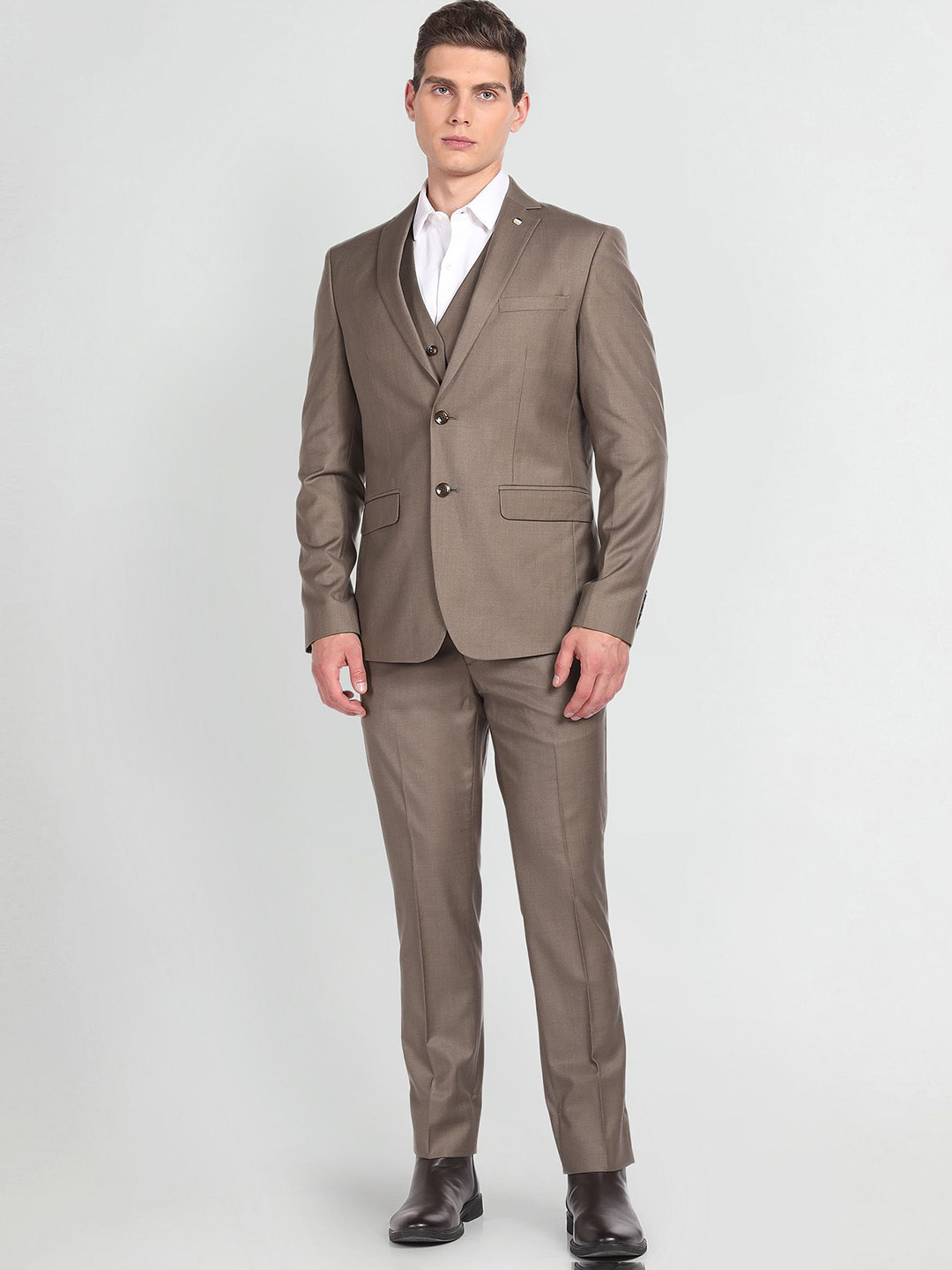 Arrow Single-Breasted Three-Piece Suit