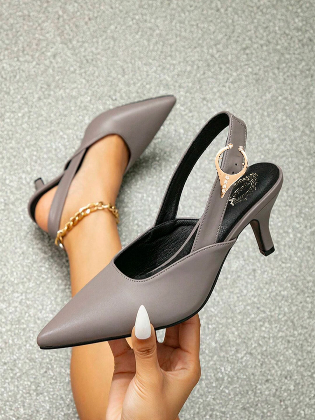 Shoetopia Girls Pointed Toe Kitten Heel Mules