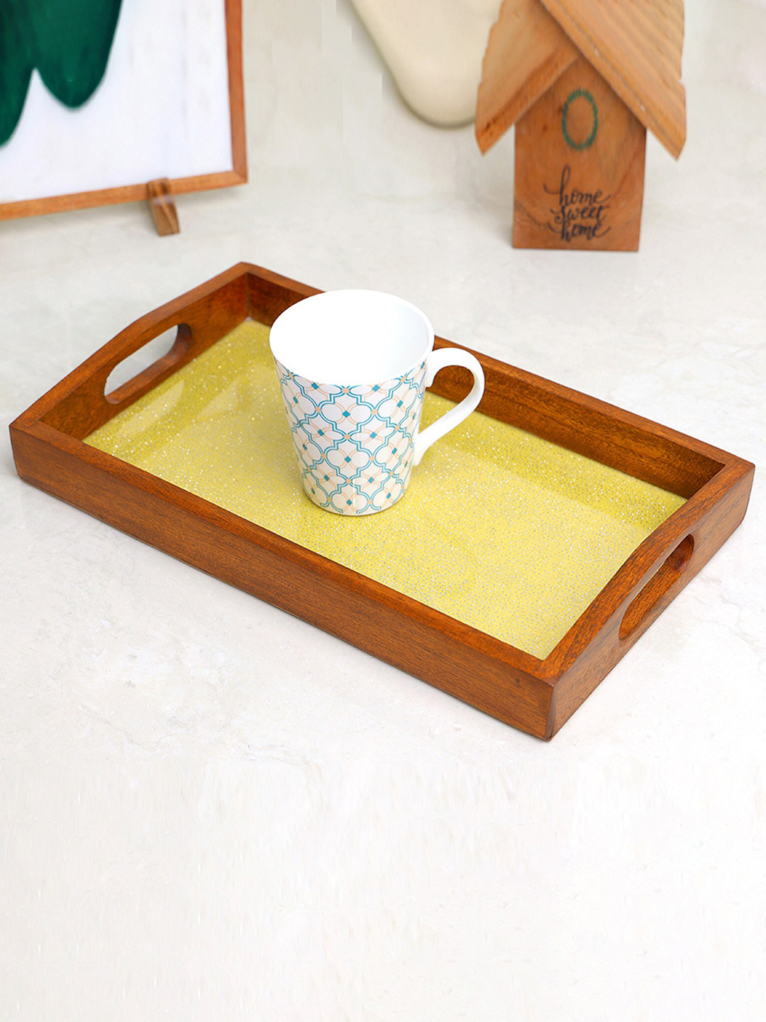 POSH-N-PLUSH Yellow Printed Wood Trays