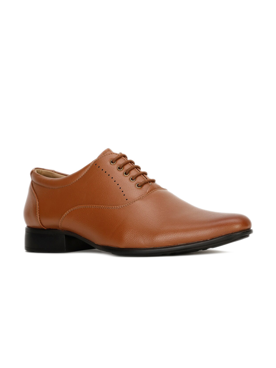 Bata Men Textured Formal Oxford