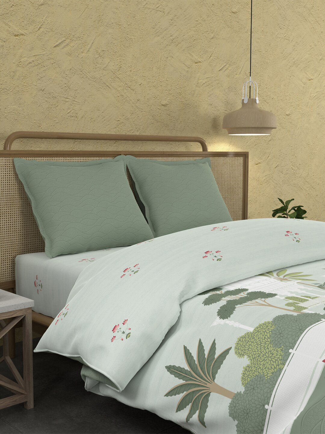 MYTRIDENT Green Floral Double King Bedding Set