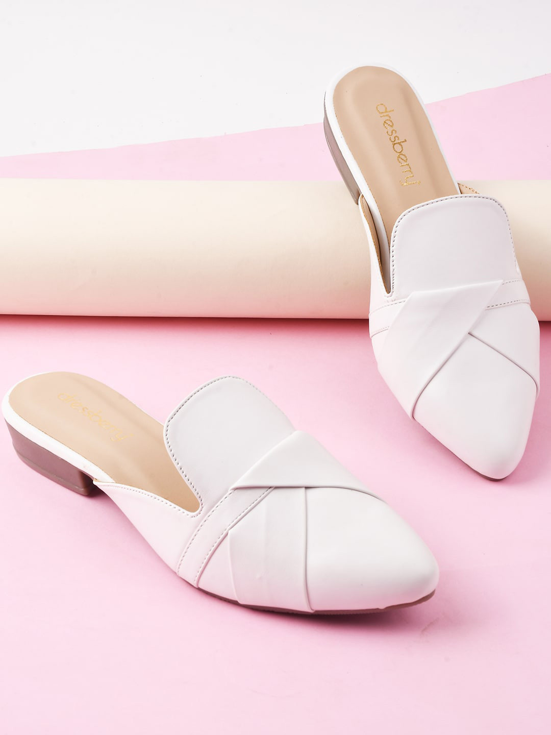 DressBerry White Pointed Toe Textured Mules