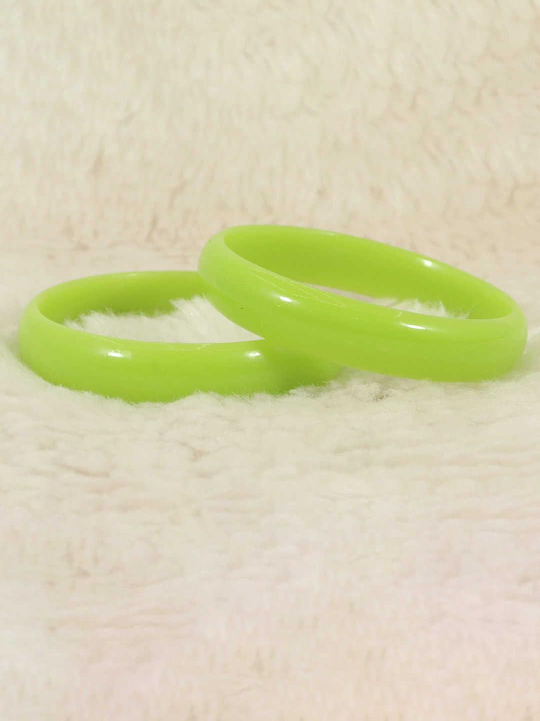 NMII Set Of 2 Plain Simple Glass Kada Bangles
