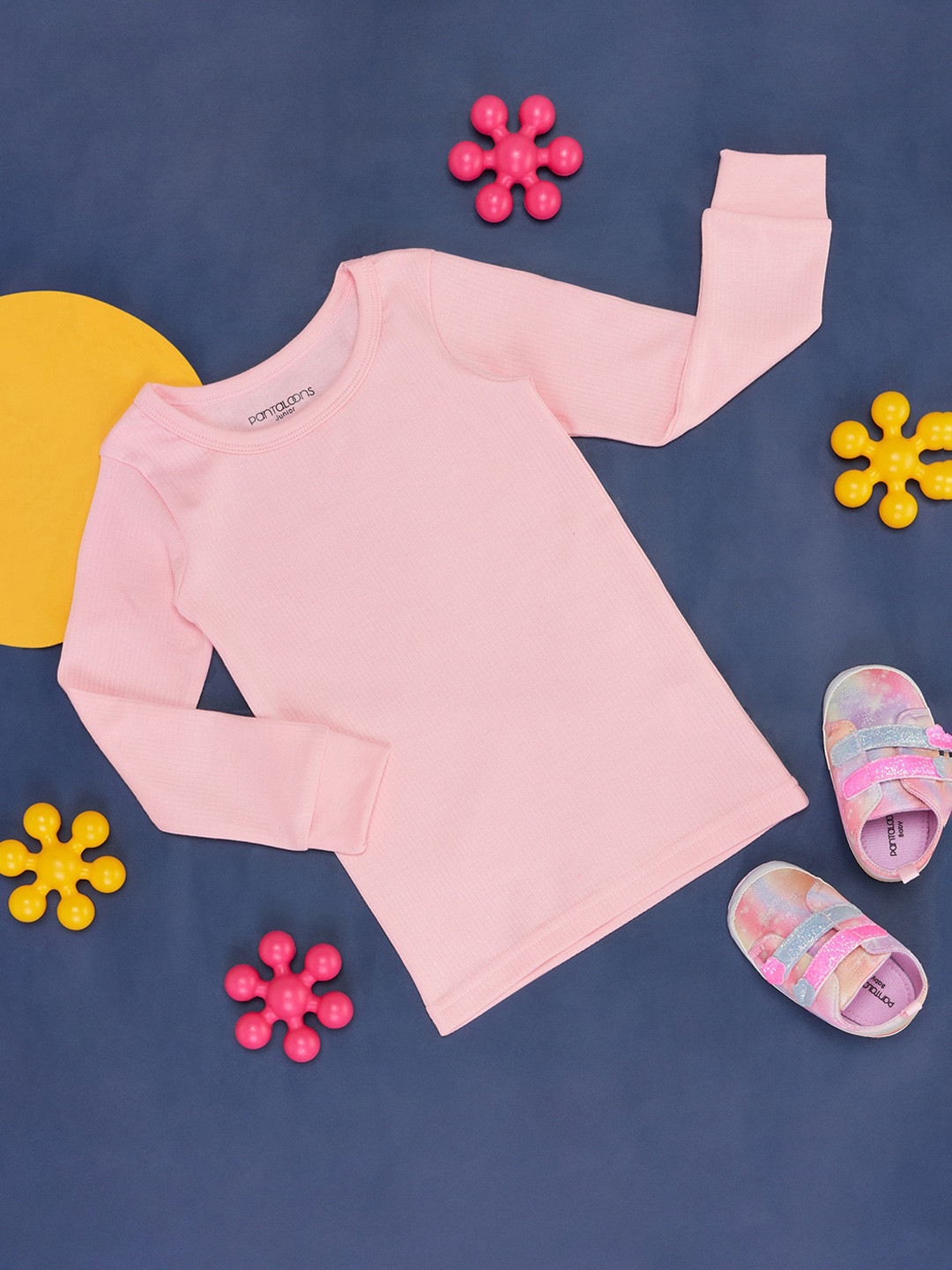 Pantaloons Junior Girls Round Neck Thermal Tops