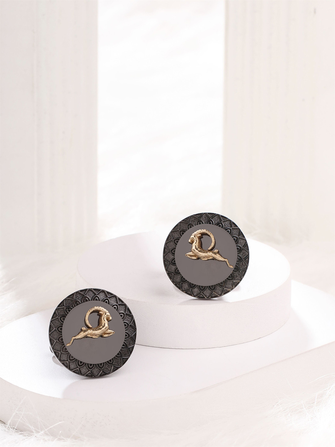 COSA NOSTRAA Brass Textured Cufflink