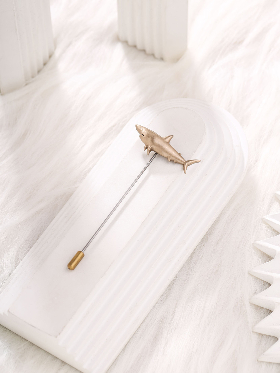 COSA NOSTRAA Shark Charm Brooch